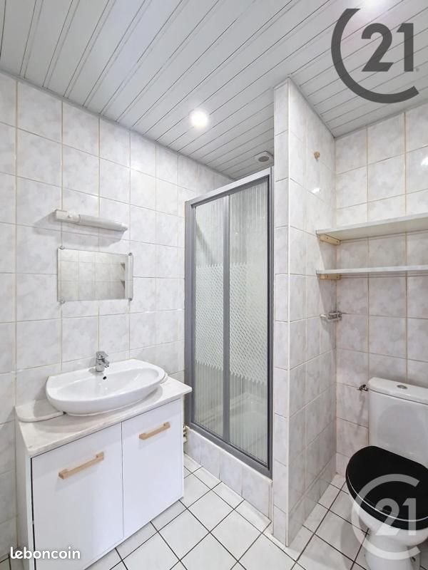 Appartement à louer, 31m², Saint-Max