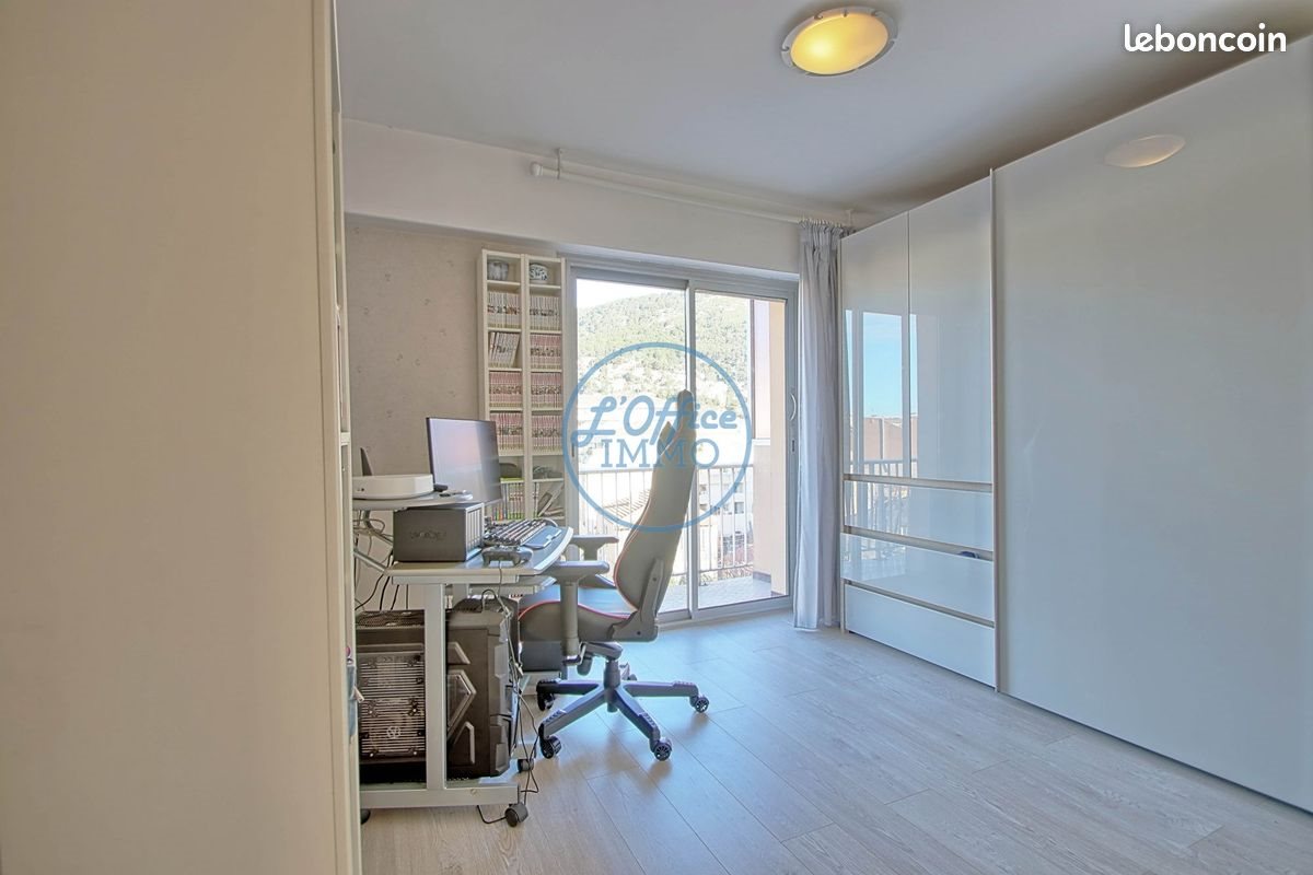 Appartement à vendre, 71m², Toulon