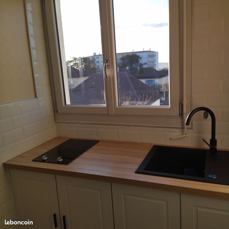 Appartement à louer, 26m², Avallon