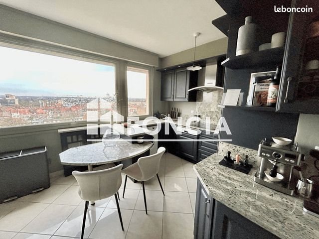 Appartement à louer, 86m², Lille