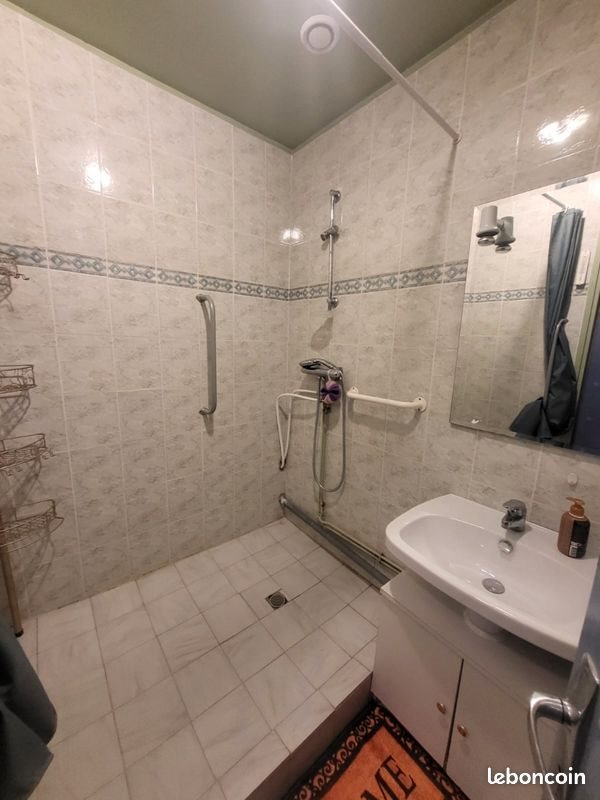 Appartement à louer, 20m², Saint-Claude