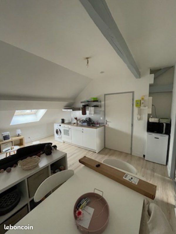 Appartement à louer, 39m², Saint-Yrieix-la-Perche