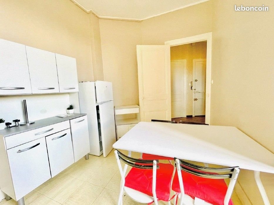 Appartement à vendre, 48m², Saint-Etienne