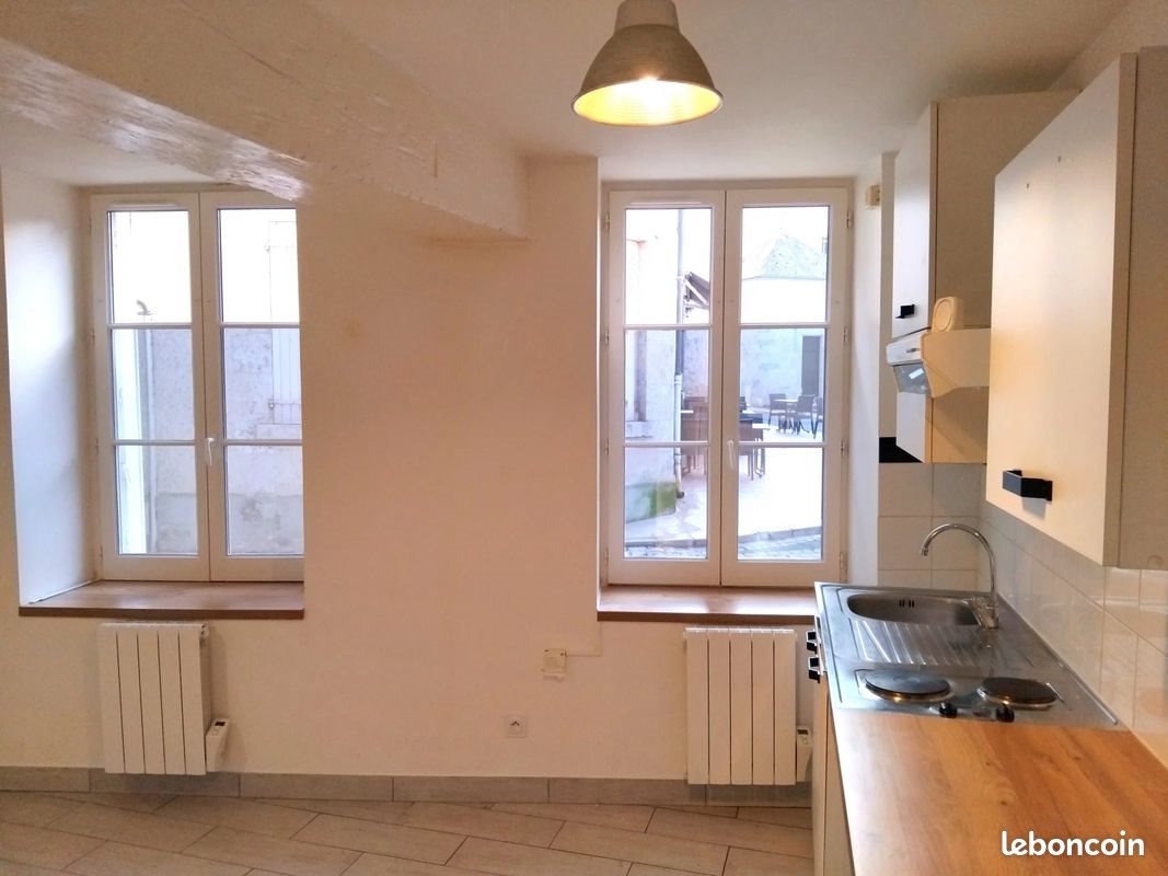Appartement à louer, 25m², Meung-sur-Loire