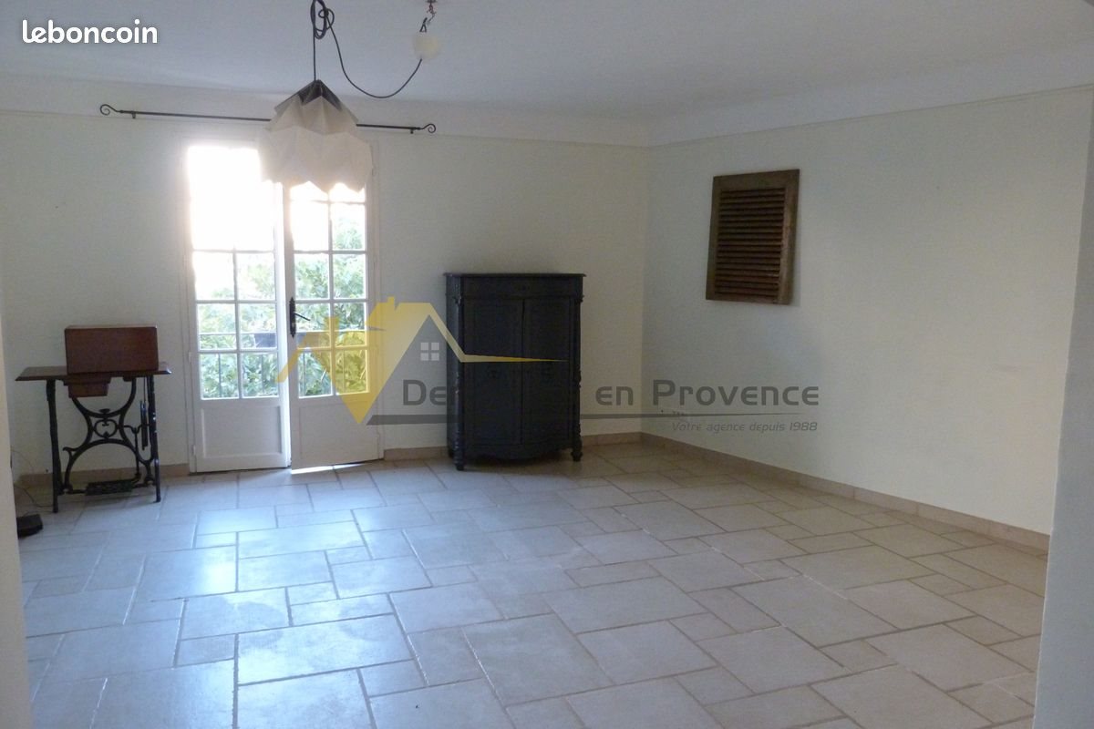 Maison à louer, 153m², Malaucène