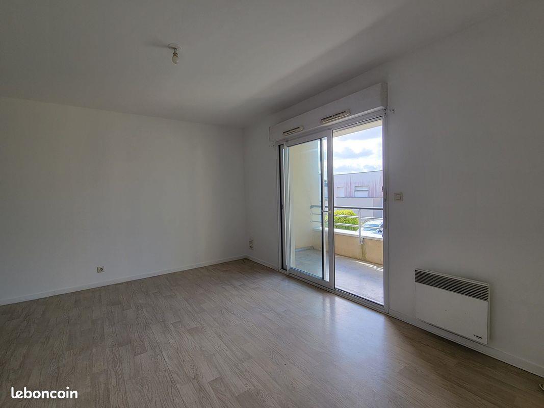 Appartement à louer, 41m², Langueux