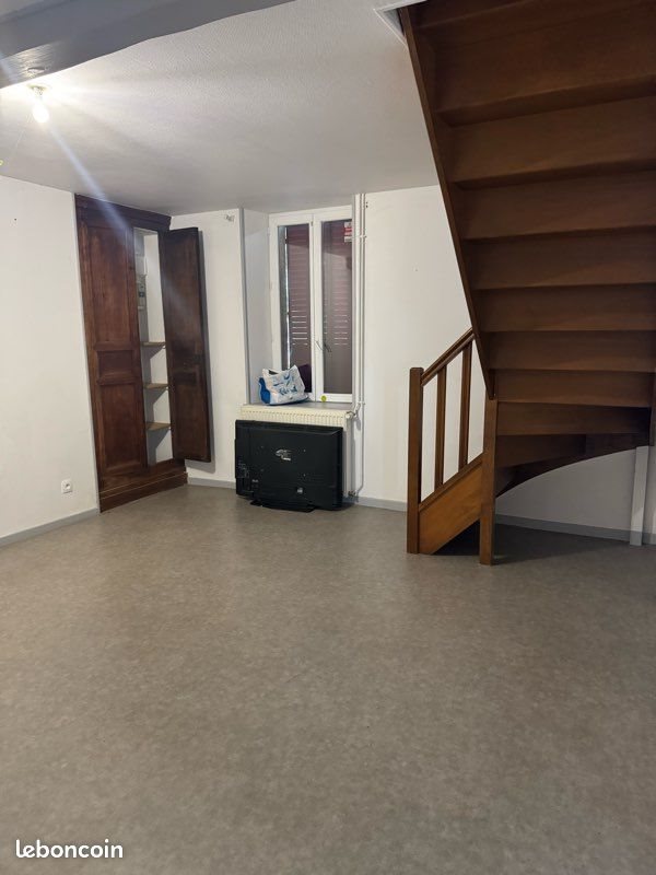 Maison à louer, 90m², Commentry