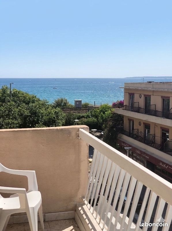 Appartement à louer, 60m², Antibes