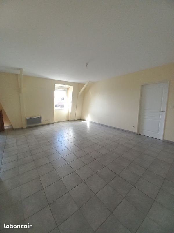 Appartement à louer, 75m², Loudun
