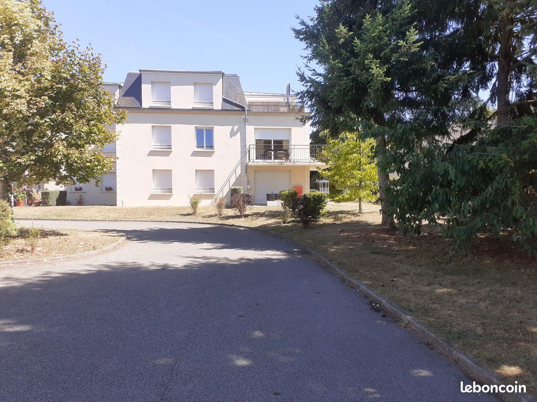 Appartement à louer, 73m², Anet