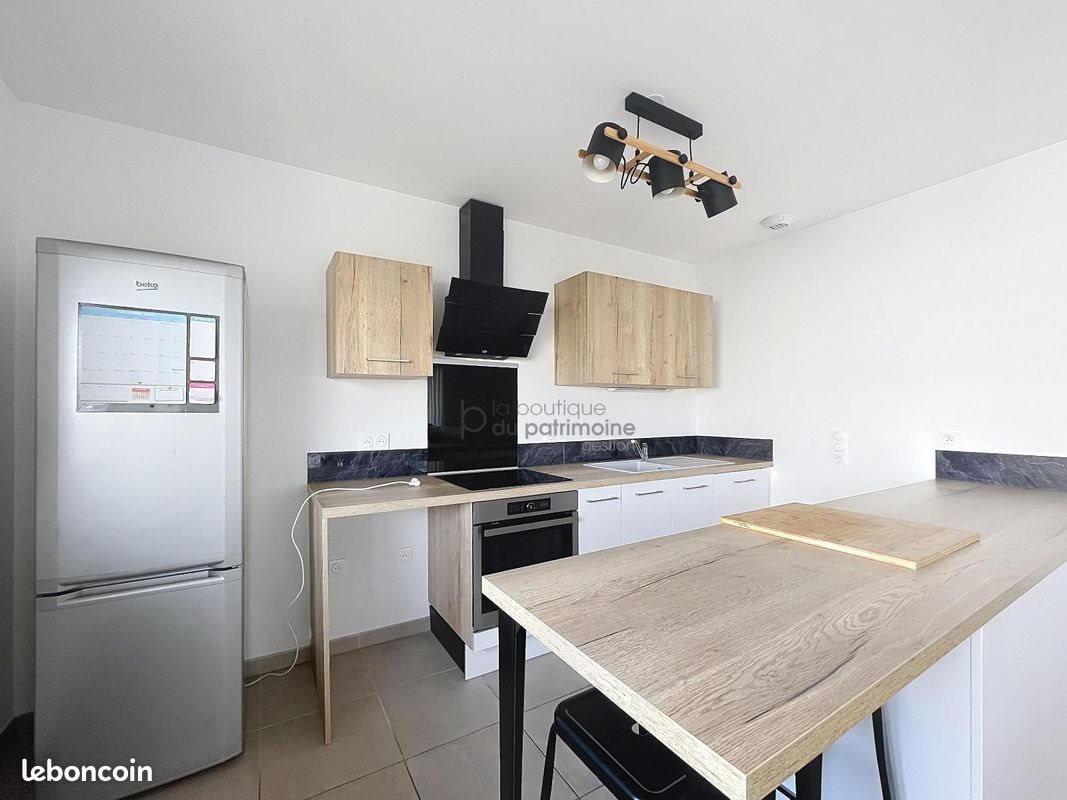 Appartement à louer, 69m², Bordeaux