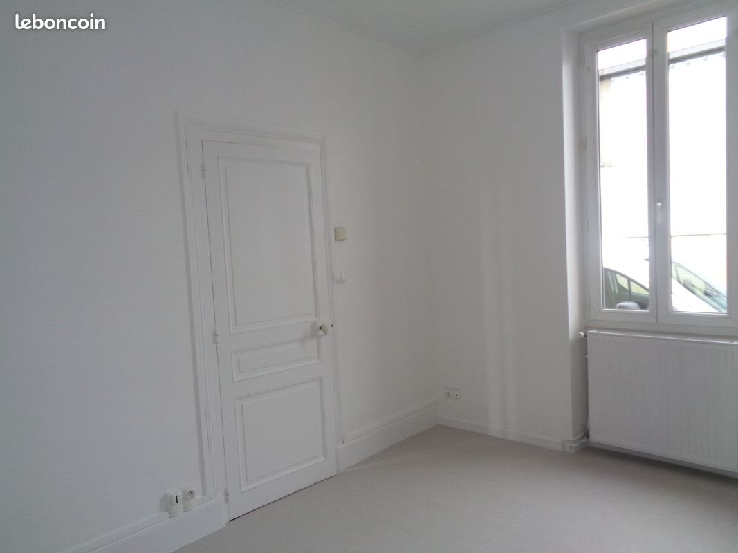 Maison à louer, 40m², Saint-Amand-Montrond