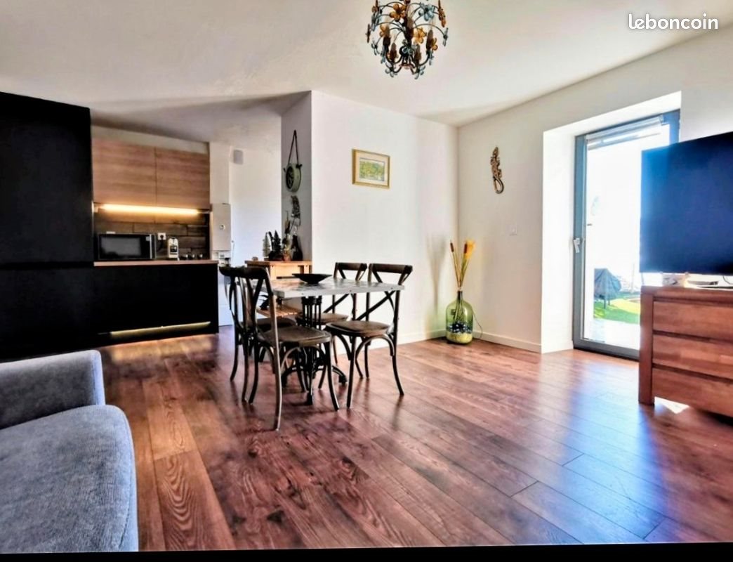 Appartement à louer, 50m², Veyrier-du-Lac