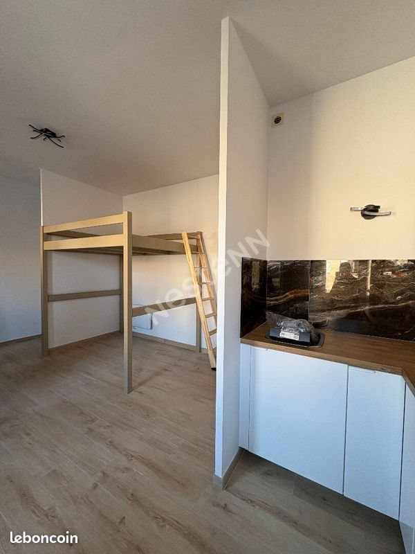 Appartement à louer, 25m², Marseille 10ème