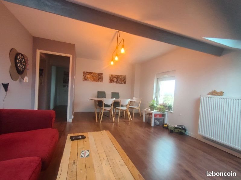 Appartement à louer, 72m², Holling