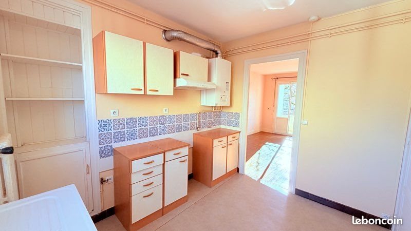 Appartement à vendre, 65m², Lons-le-Saunier