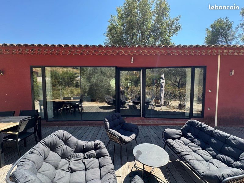 Appartement à vendre, 111m², Châteauneuf-le-Rouge