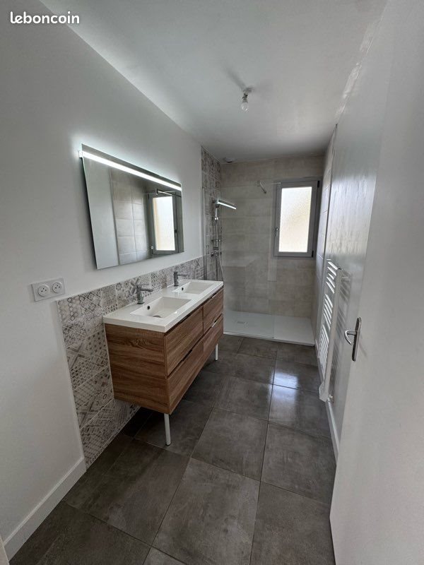 Maison à louer, 90m², Trois-Palis