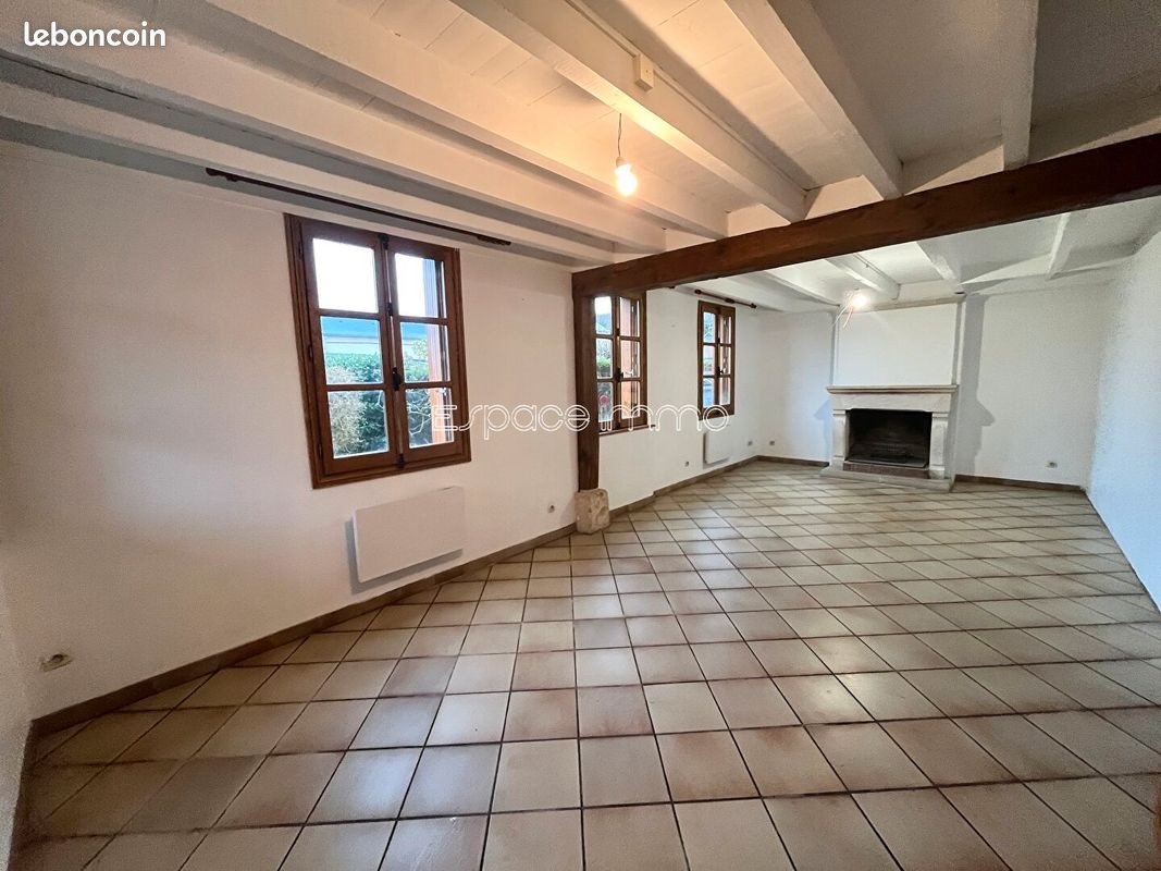 Maison à louer, 91m², Montville