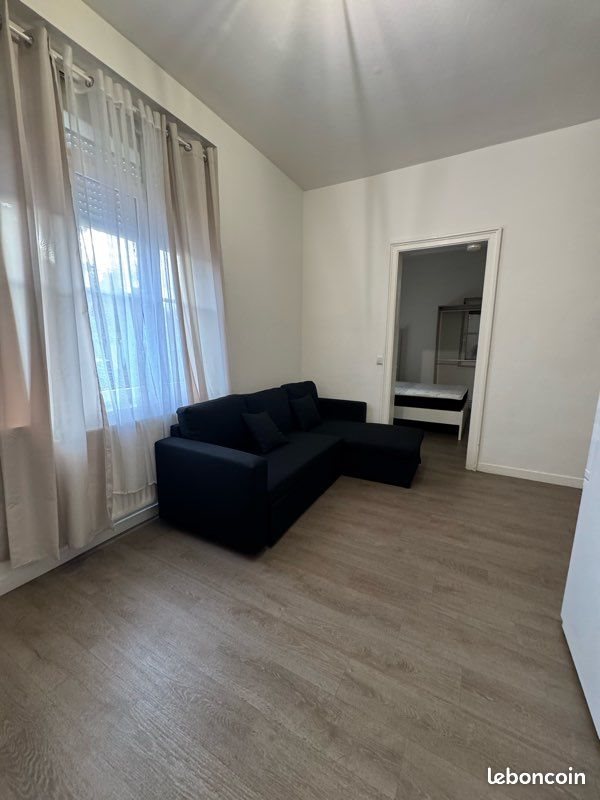 Appartement à louer, 33m², Loos