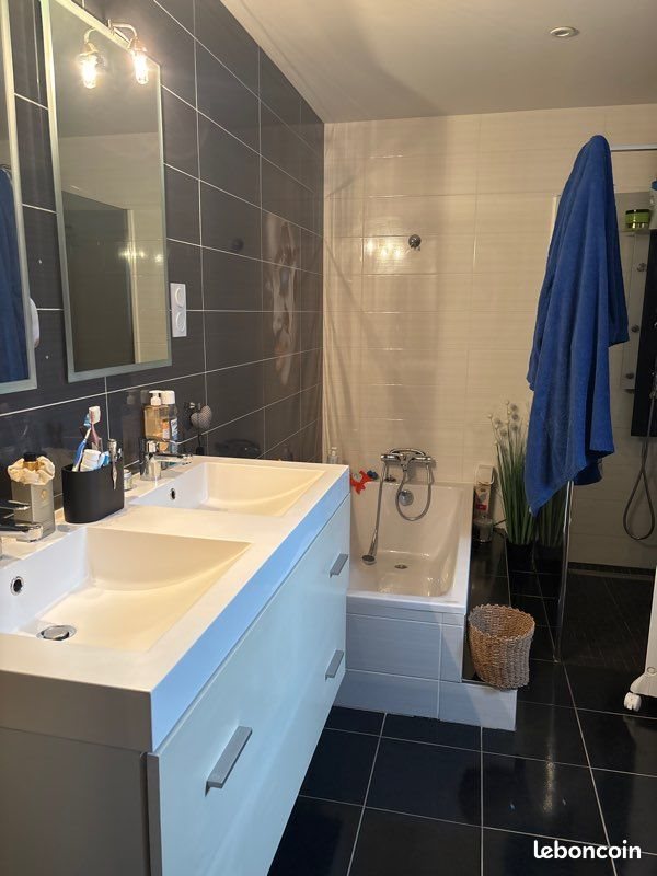 Maison à louer, 125m², Calan