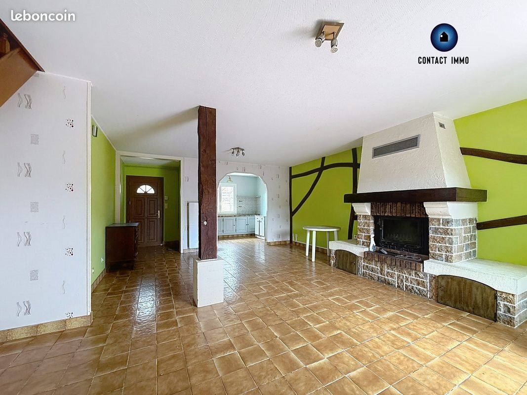 Maison à vendre, 144m², Saint-Pantaléon-de-Larche