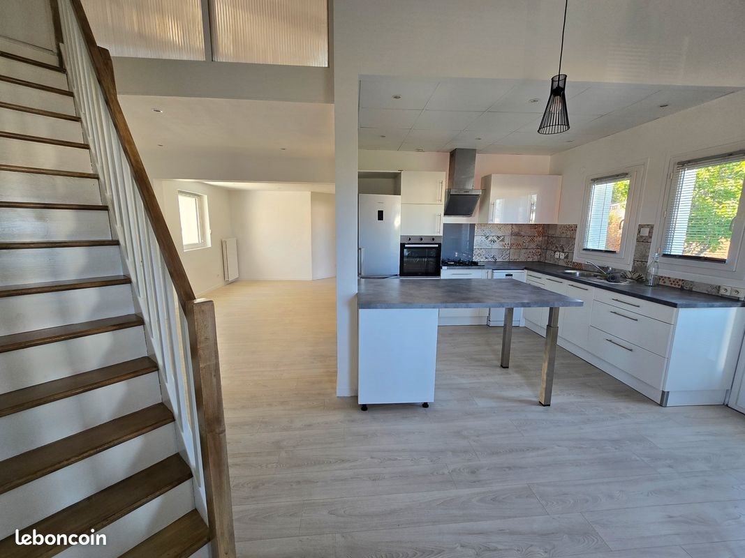 Maison à louer, 110m², Le Puy-en-Velay