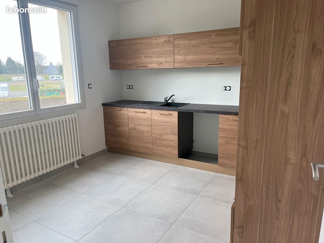 Maison à louer, 136m², Ploufragan