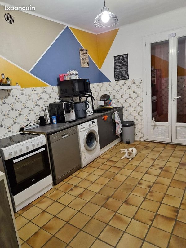 Maison à louer, 85m², Courthézon