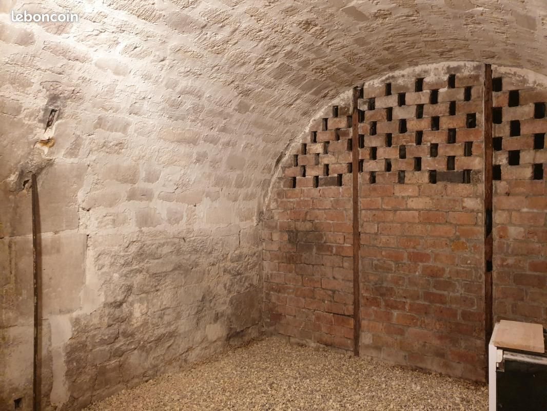 Maison à louer, 9m², Paris 10ème