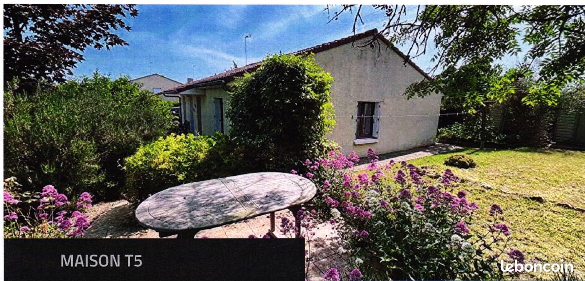 Maison à louer, 99m², Thouars