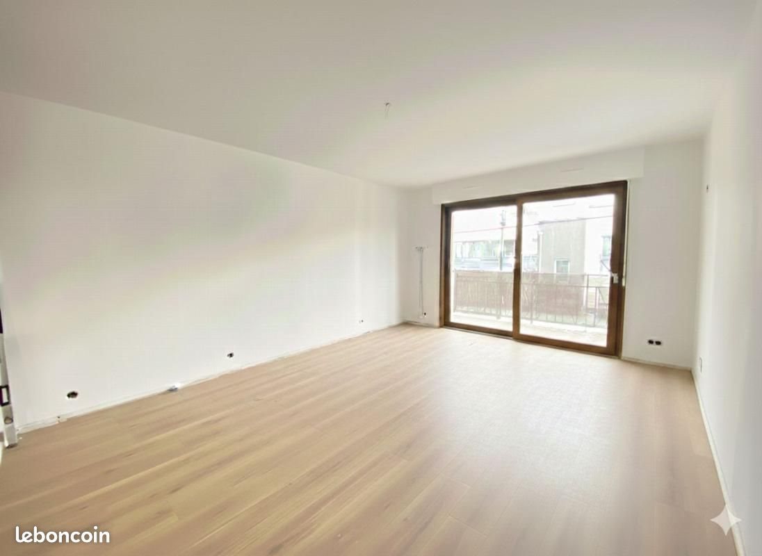 Appartement à louer, 44m², Pontault-Combault