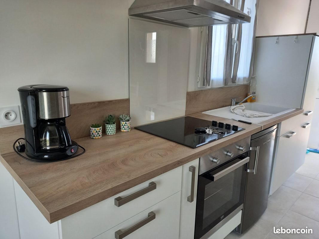 Maison à louer, 40m², Jonzac