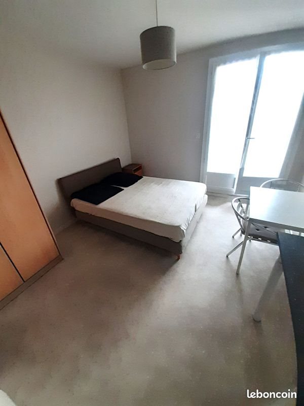 Appartement à louer, 19m², Issoire
