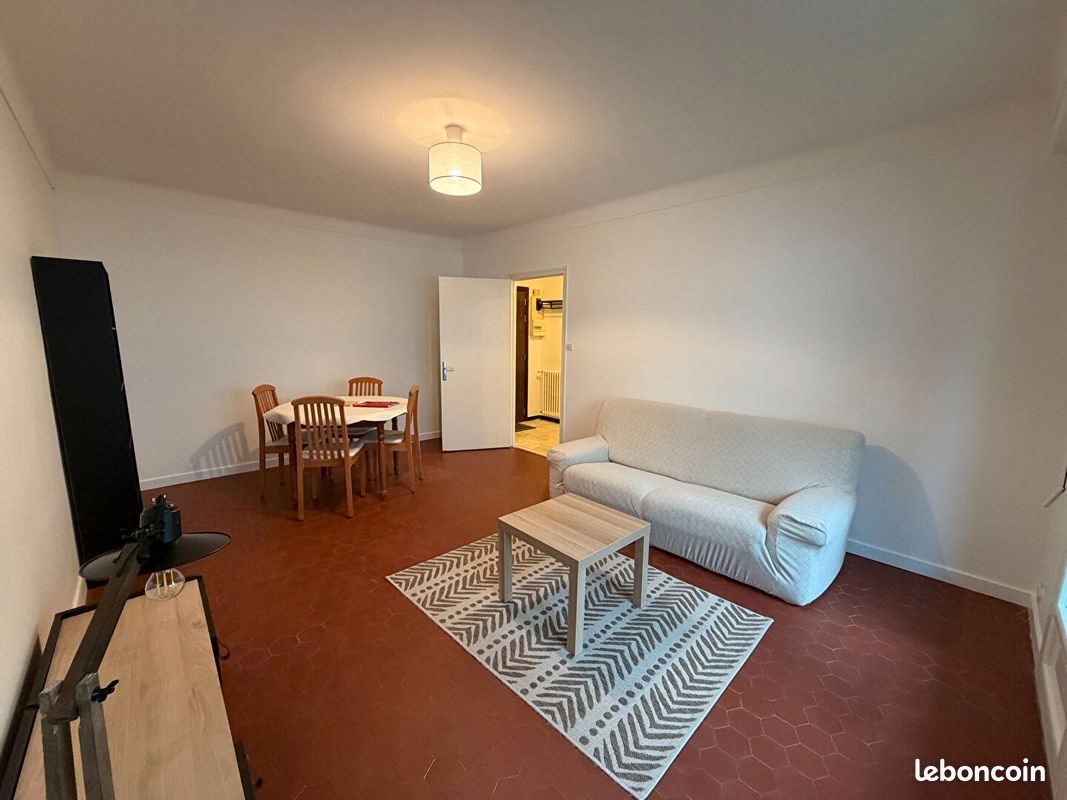 Appartement à louer, 45m², Challans