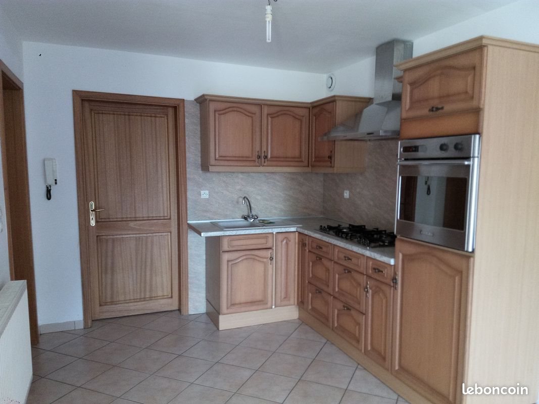 Appartement à louer, 87m², Holling