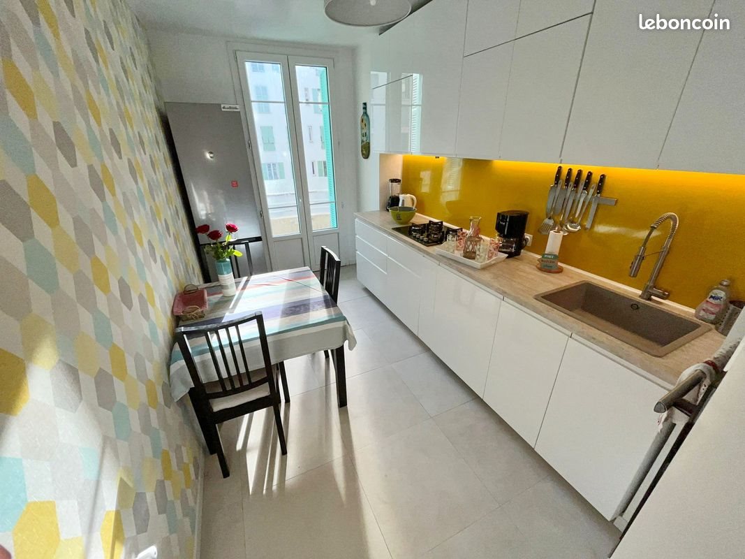 Appartement à louer, 72m², Nice