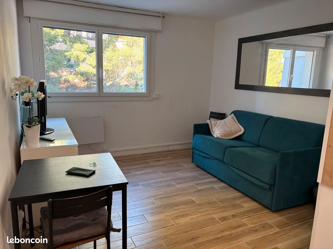 Appartement à louer, 28m², Bandol