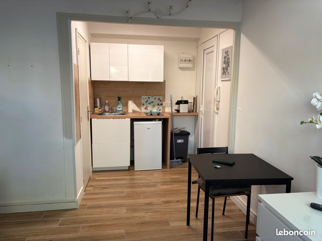 Appartement à louer, 28m², Bandol