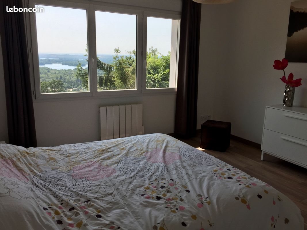 Maison à louer, 172m², Neyron