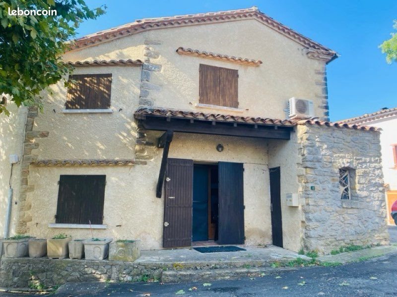 Maison à louer, 93m², Albières