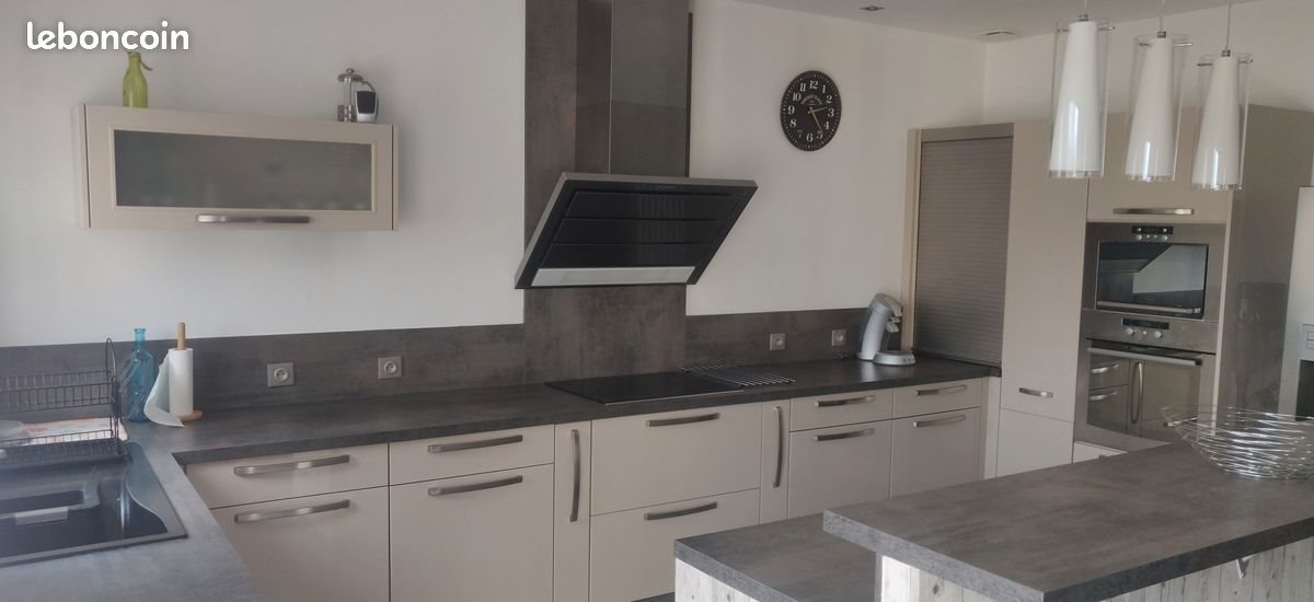 Maison à louer, 115m², Vedène