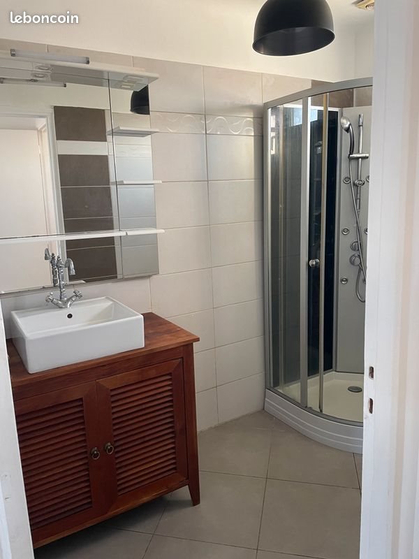 Appartement à louer, 72m², Pernes-les-Fontaines