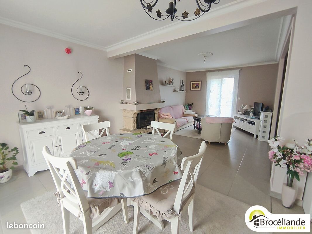 Maison à louer, 105m², Saint-Gilles