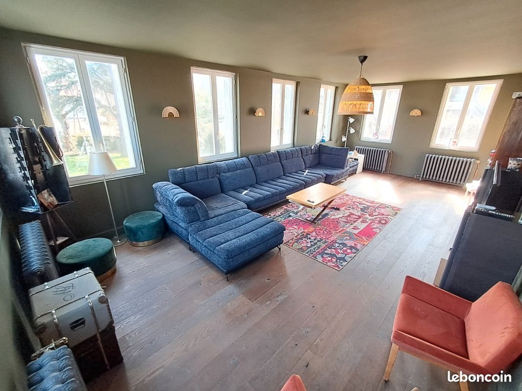 Maison à vendre, 220m², Saint-Just-Saint-Rambert