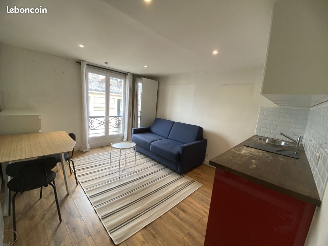 Appartement à louer, 17m², Paris 18ème