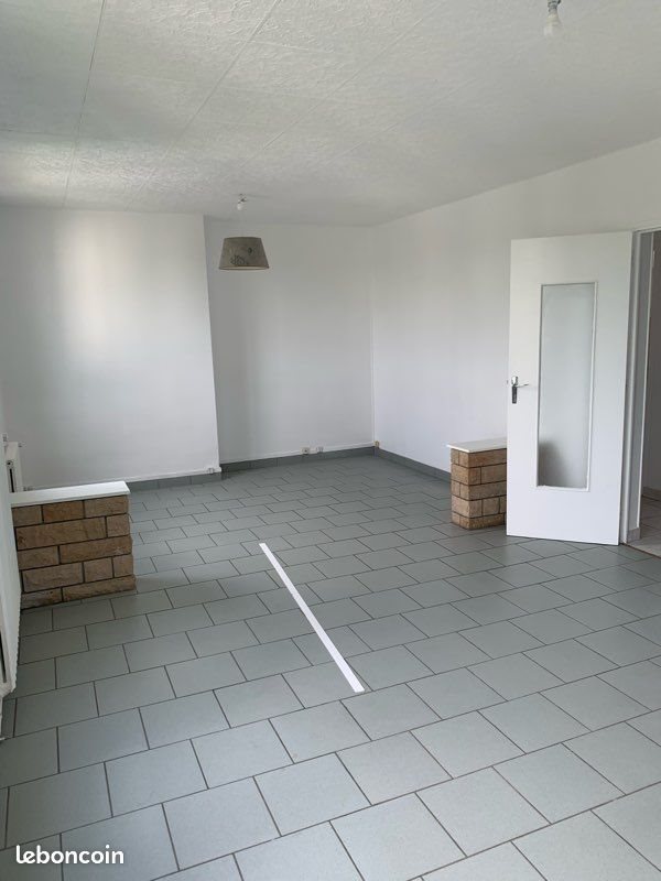 Appartement à louer, 75m², Decize