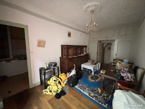 Appartement à vendre, 250m², Saint-Genest-Lerpt