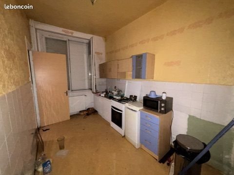 Appartement à vendre, 250m², Saint-Genest-Lerpt