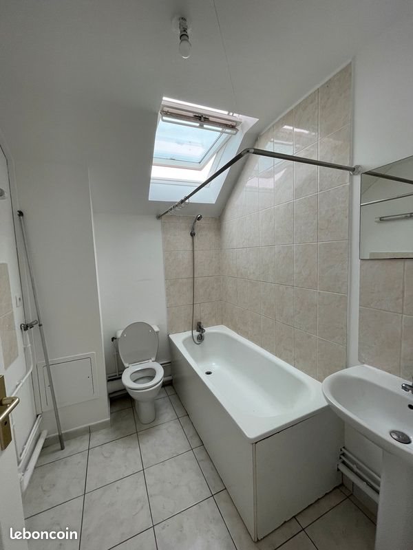 Appartement à louer, 65m², Egly